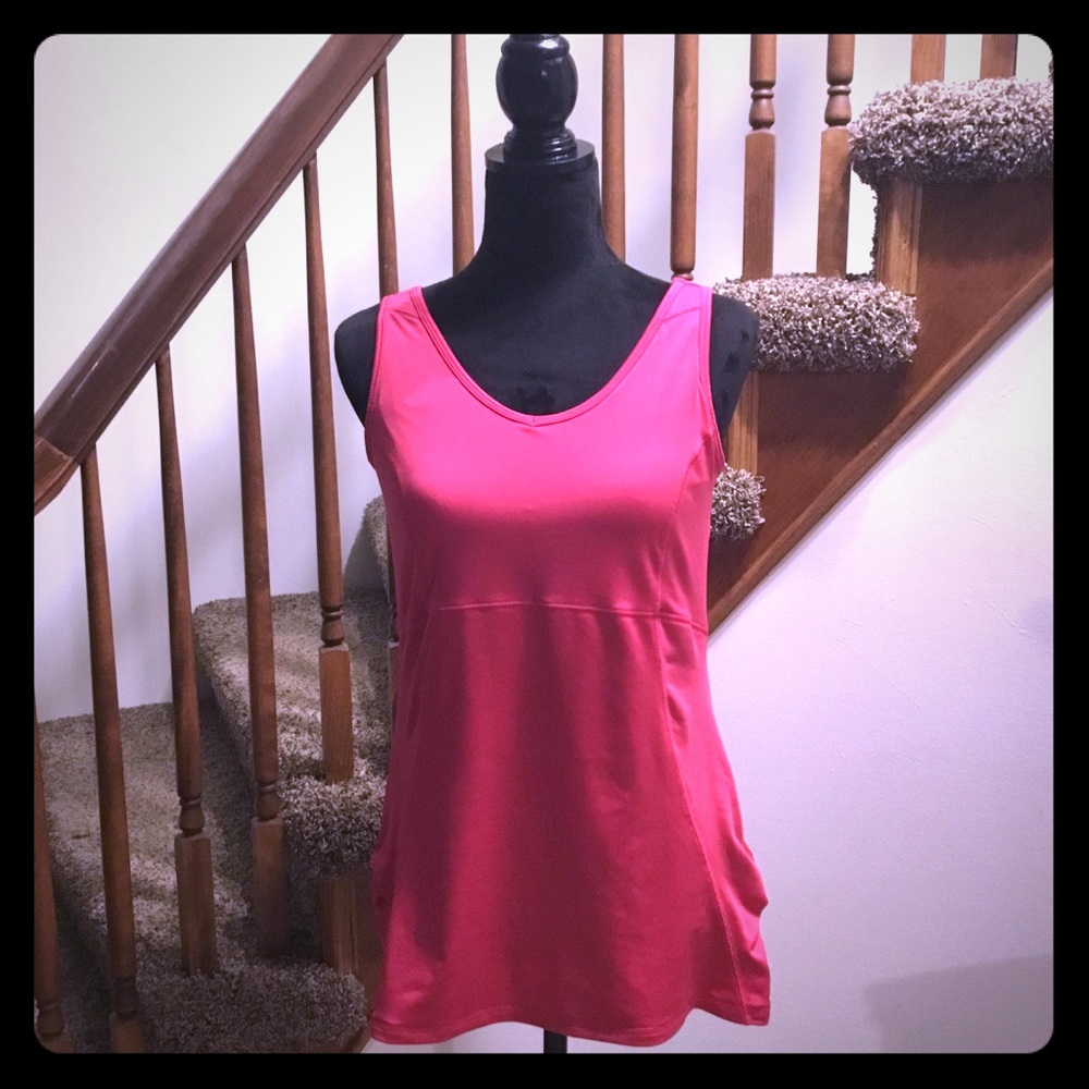 💋💋Gaiam Flowy Yoga Top Size Medium